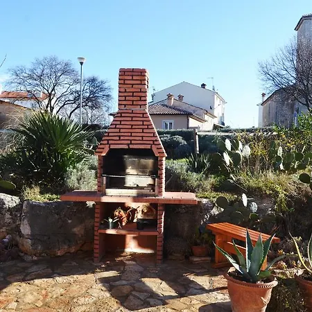 Mon Perin Castrum - Valentina Appartement Bale