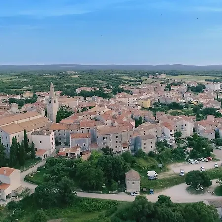 Appartement Mon Perin Castrum - Valentina *