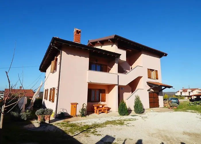 Mon Perin Castrum - Valentina Lejlighed *