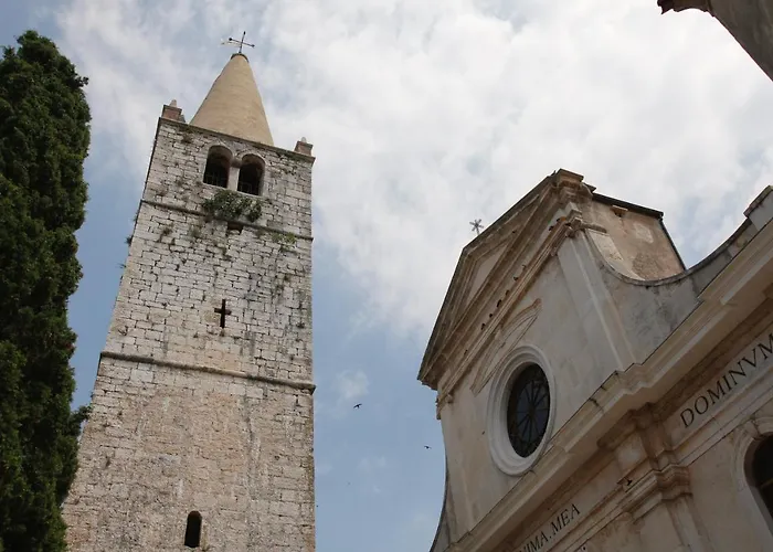 Mon Perin Castrum - Valentina Bale