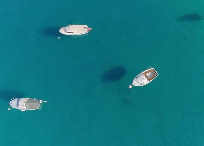 Mon Perin Castrum - Valentina *