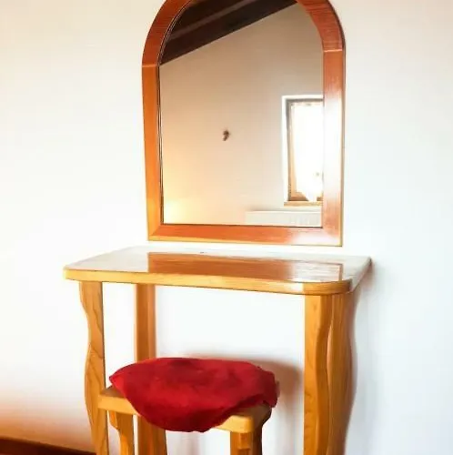 Mon Perin Castrum - Valentina *