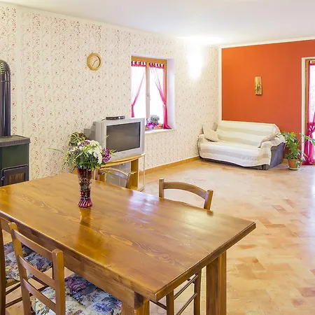 Mon Perin Castrum - Valentina Apartmán