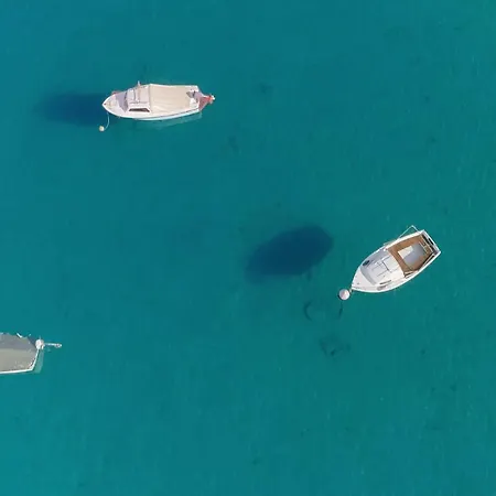 Mon Perin Castrum - Valentina *