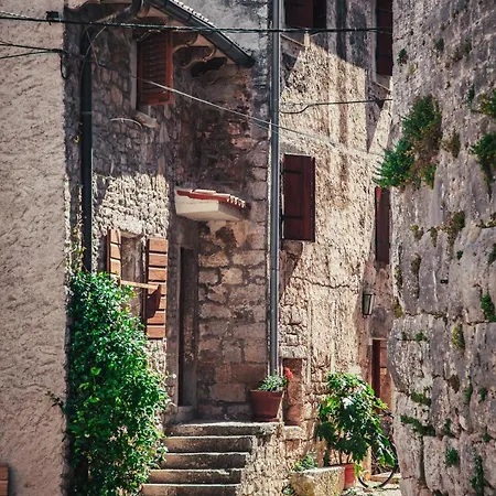 Apartmán Mon Perin Castrum - Valentina